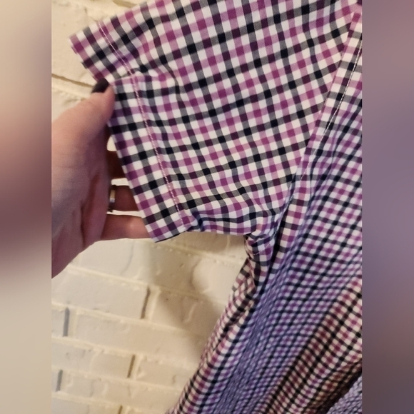Tommy Hilfiger Button Down Shirt - Picture 5 of 9